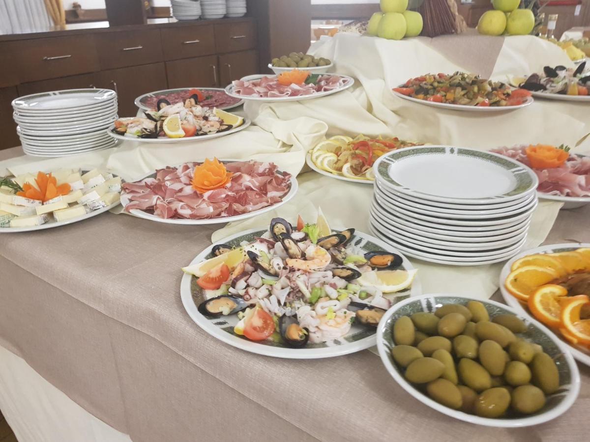 Hotel Alle Tre Baite Santa Caterina Valfurva Eksteriør bilde